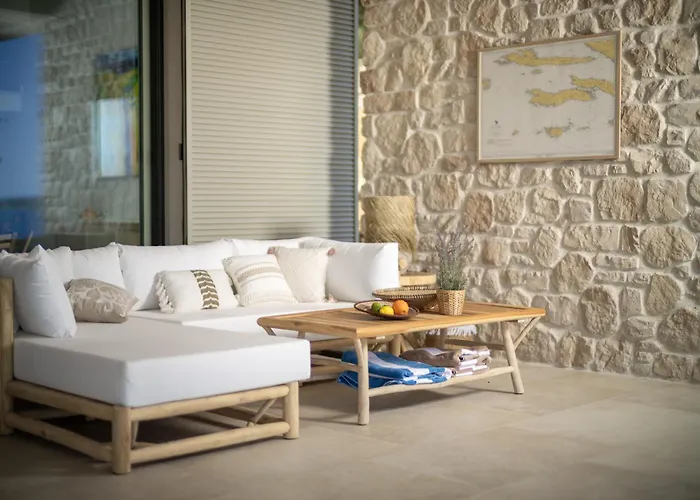 Hvar - Lyra * Ivan Dolac