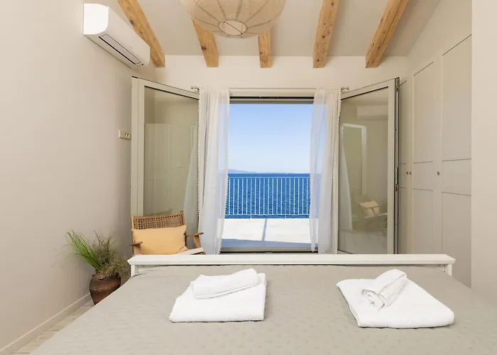 Hvar - Lyra * Ivan Dolac