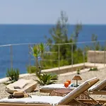Hvar - Lyra * Ivan Dolac