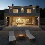 Hvar - Lyra * Ivan Dolac